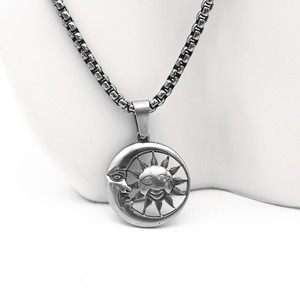 Yunnique-collar con colgante de sol y luna, de acero inoxidable, unisex, diseño geométrico, joyería de moda - Product Image 4