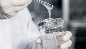 กาวร้อนละลาย TPU วัสดุเทอร์โมพลาสติกโพลียูรีเทน วัตถุดิบ TPU เรซิน TPU สำหรับฟิล์มกาว - Product Image 3