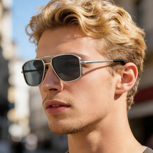 Lunettes de soleil unisexes KSL-98287, monture carrée, protection UV400, classe 2, pare-soleil, monture noire, design tendance - Product Image 2