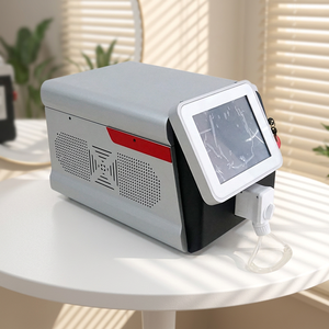 Système d'épilation au laser à diode haute énergie 800W, 3 longueurs d'onde 755nm 808nm 1064nm, machine de beauté pour le lifting du visage et le lissage du corps - Product Image 1