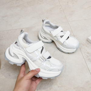 Nouvelles chaussures de sport à semelle épaisse, modèle printemps-automne, style multifonctionnel à bout rond, chaussures de sport de qualité supérieure - Product Image 5