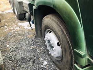 Camión Tractor Usado Sinotruk Euro2 Diésel 6X4 con Volante a la Izquierda, HOWO de 10 Ruedas, Capacidad de Carga de 21-30T, 371hp, Cámara Trasera de 360° - Product Image 4