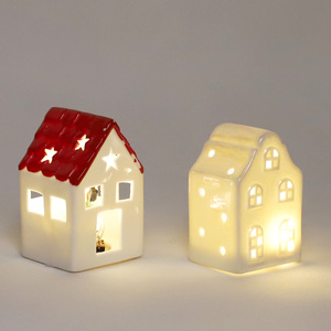 Cordless LED Ceramic Village Building scena <span class=keywords><strong>natalizia</strong></span> personalizzata villaggio vacanze in miniatura piccole case in ceramica appese in vendita - Product Image 6