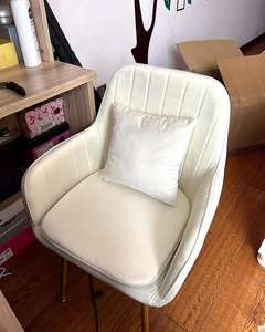 เก้าอี้กำมะหยี่ดีไซน์ใหม่สีเบจแบบมินิมอลสำหรับร้านอาหาร เก้าอี้กำมะหยี่สำหรับทำเล็บ แต่งหน้า รับประทานอาหาร และห้องนอน - Product Image 5