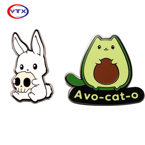 Serie di Distintivi Commemorativi Placcati Oro con Animali Domestici Carini, Forma e Colore Abbinabili Liberamente, Spille Raffinate Staccabili - Product Image 1