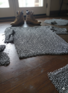 Cota de malla de aluminio remachada en calibre 16, tamaño de anillo de 10 mm, en anodizado blanco, precio al por mayor - Product Image 3