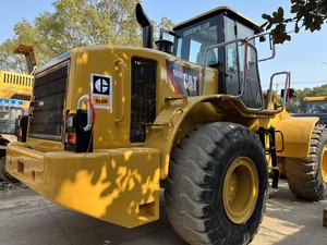 Caterpillar 966H réduit la fatigue du conducteur grâce à une cabine confortable, de haute qualité, bonne visibilité, fonctionnement pratique et efficace. - Product Image 4