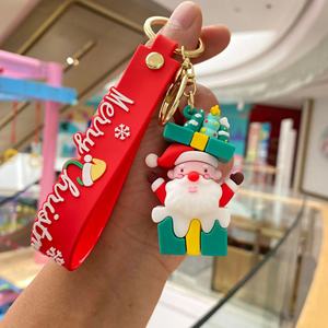 พวงกุญแจยางพีวีซีนุ่มแบบกำหนดเองขายส่ง ของตกแต่งคริสต์มาส ซานตาคลอส พวงกุญแจคริสต์มาส - Product Image 6