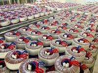 Transformateurs de puissance toroïdaux de haute qualité 1-500w pour l'alimentation mécanique Toutes les exigences de tension