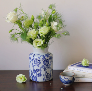 Grand <span class=keywords><strong>vase</strong></span> à fleurs en céramique bleu et blanc de style chinoiserie avec couvercle, idéal pour la décoration intérieure – Vente en gros - Product Image 4