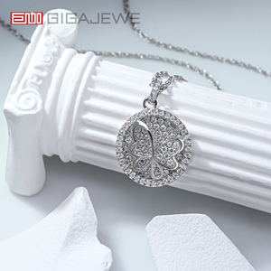 GIGAJEWE collana bianca fatta a mano D Moissanite 925 argento e oro placcato 18K stile farfalla taglio rotondo Idea regalo - Product Image 2