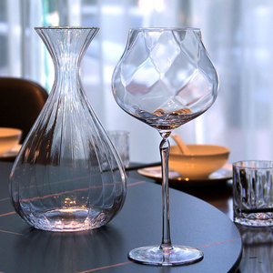 Alta Qualidade 700ML Handmade Cristal Vinho Óculos Cálice Claro Transparente Customizável Logo Preço De Fábrica Atacado - Product Image 1
