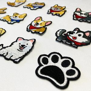 Patchs brodés personnalisés en gros pour vêtements et chapeaux, motif chien de dessin animé, petit animal de compagnie, à thermocoller - Product Image 4