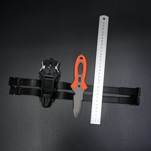 Cuchillo de Rescate Multifuncional Portátil Personalizado de Acero Inoxidable con Mango de Goma y Clip para Cinturón No Ajustable, para Camping, Bricolaje, OEM/ODM - Product Image 6