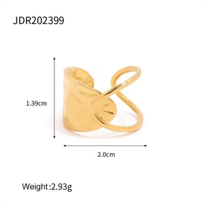 แหวนทองชุบสำหรับผู้หญิงขายส่ง แหวนสแตนเลสสตีลแบบวินเทจสั่งทำได้ - Product Image 6