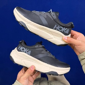 Zapatos de senderismo HOKAS Transport GTX - Material de malla para mayor transpirabilidad y resistencia al deslizamiento. Ideal para caminatas informales. - Product Image 2