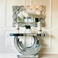 Console d'entrée moderne et minimaliste de luxe avec miroir, cloison décorative et rangement