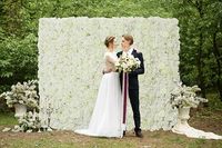 Weiße Seidenrosen Künstliche Blumenwand-Dekoration - Handgefertigt Langlebig für Hochzeiten Chinesisches Neujahr Restaurants & Hotels