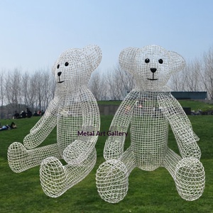 Sculpture d'ours en acier inoxydable et fer forgé, grande décoration animale creuse en treillis métallique pour projets commerciaux en extérieur - Product Image 5
