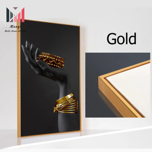 Mano <span class=keywords><strong>de</strong></span> <span class=keywords><strong>mujer</strong></span> negra enmarcada con joyería <span class=keywords><strong>de</strong></span> plata y oro, imágenes artísticas <span class=keywords><strong>de</strong></span> pared e impresiones, pintura en lienzo <span class=keywords><strong>para</strong></span> la decoración del dormitorio del hogar - Product Image 3