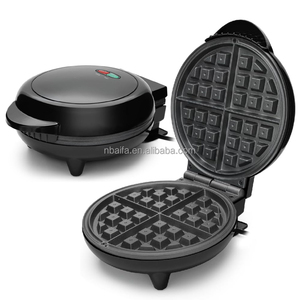 Aifa 5 en 1 Mini <span class=keywords><strong>Gaufrier</strong></span> Détachable Pour <span class=keywords><strong>Petit</strong></span> Donut <span class=keywords><strong>Forme</strong></span> de <span class=keywords><strong>Coeur</strong></span> Gaufre Pancake Gingerbread Man Christmas Promotion Limitée - Product Image 5