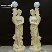 Buste d'architecte préfabriqué en forme de Méduse pour mur d'art de galerie, sculpture classique en grès artificiel, sculpture d'art célèbre