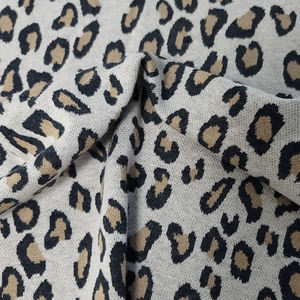 ポロシャツ用ポリエステル35% コットンヒョウ柄インターロックピケ生地65% - Product Image 6