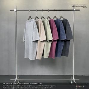 เสื้อยืดแขนสั้นทรงหลวมโอเวอร์ไซส์ผ้าฝ้ายแท้พรีเมียม 270GSM สำหรับทุกเพศ, ลายบาติกแบบต่อผ้าสไตล์วินเทจลุคย้อนยุคแบบสตรีท - Product Image 1
