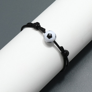 Pulsera Deportiva con Dijes de Fútbol, Pulseras de Capitán de Fútbol, Pulseras Inspiradoras, Regalo Deportivo - Product Image 5