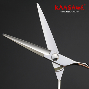 <span class=keywords><strong>Forbici</strong></span> <span class=keywords><strong>Professionali</strong></span> <span class=keywords><strong>da</strong></span> <span class=keywords><strong>Barbiere</strong></span> CNC Premium in Acciaio Giapponese VG10, <span class=keywords><strong>Forbici</strong></span> Affilate per Taglio Capelli - Product Image 5