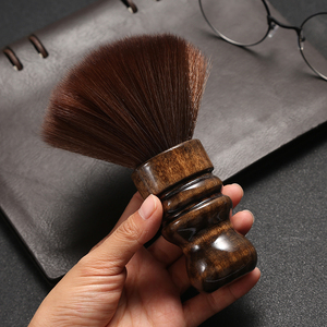 Chuyên Nghiệp Tùy Chỉnh Thợ Cắt Tóc Salon Barbershop Sợi Tự Nhiên Gỗ Xử Lý Cổ <span class=keywords><strong>Duster</strong></span> Brush Barber - Product Image 2