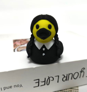 Figurine de canard Wednesday <span class=keywords><strong>Addams</strong></span> imprimée en 3D, ornement créatif et accessoire cadeau - Product Image 3