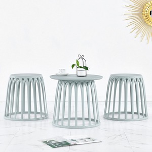 Escritorio y taburete de té de plástico redondo versátil de arte nórdico de diseño creativo para habitación de apartamento pequeño esquina jardín al aire libre - Product Image 4