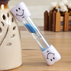 Minuteur de temps créatif rotatif en verre fait main, design moderne et ludique, pour le brossage des <span class=keywords><strong>dents</strong></span> des enfants (1 à 3 <span class=keywords><strong>minutes</strong></span>), idéal pour la Journée des enfants, avec entonnoir, petit cadeau, vente en gros - Product Image 3