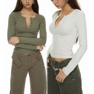 Camiseta Deportiva Casual de Yoga para Mujer, Personalizada, Transpirable, Corta, con Estampado Veraniego, Cuello en V y Manga Larga - Product Image 1