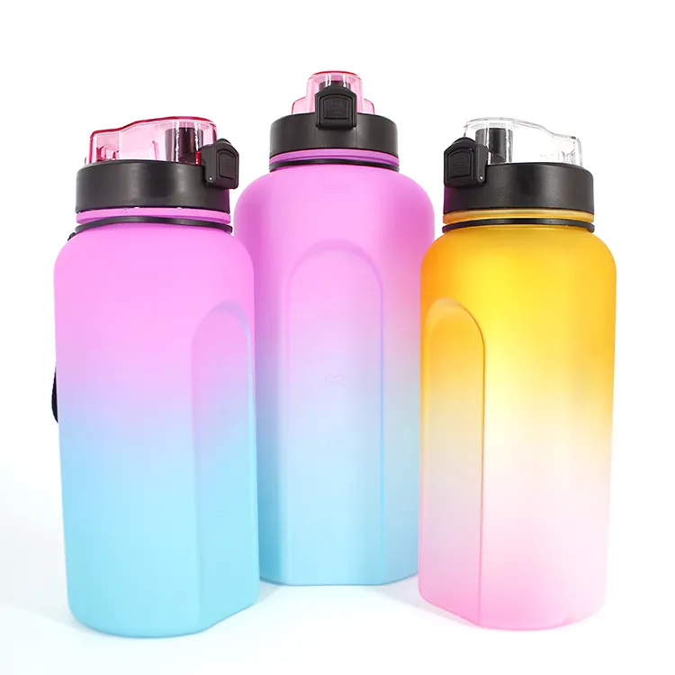 Garrafa de água com suco de beber por atacado com manga personalizada jarra de água fitness de plástico transparente 2200ml