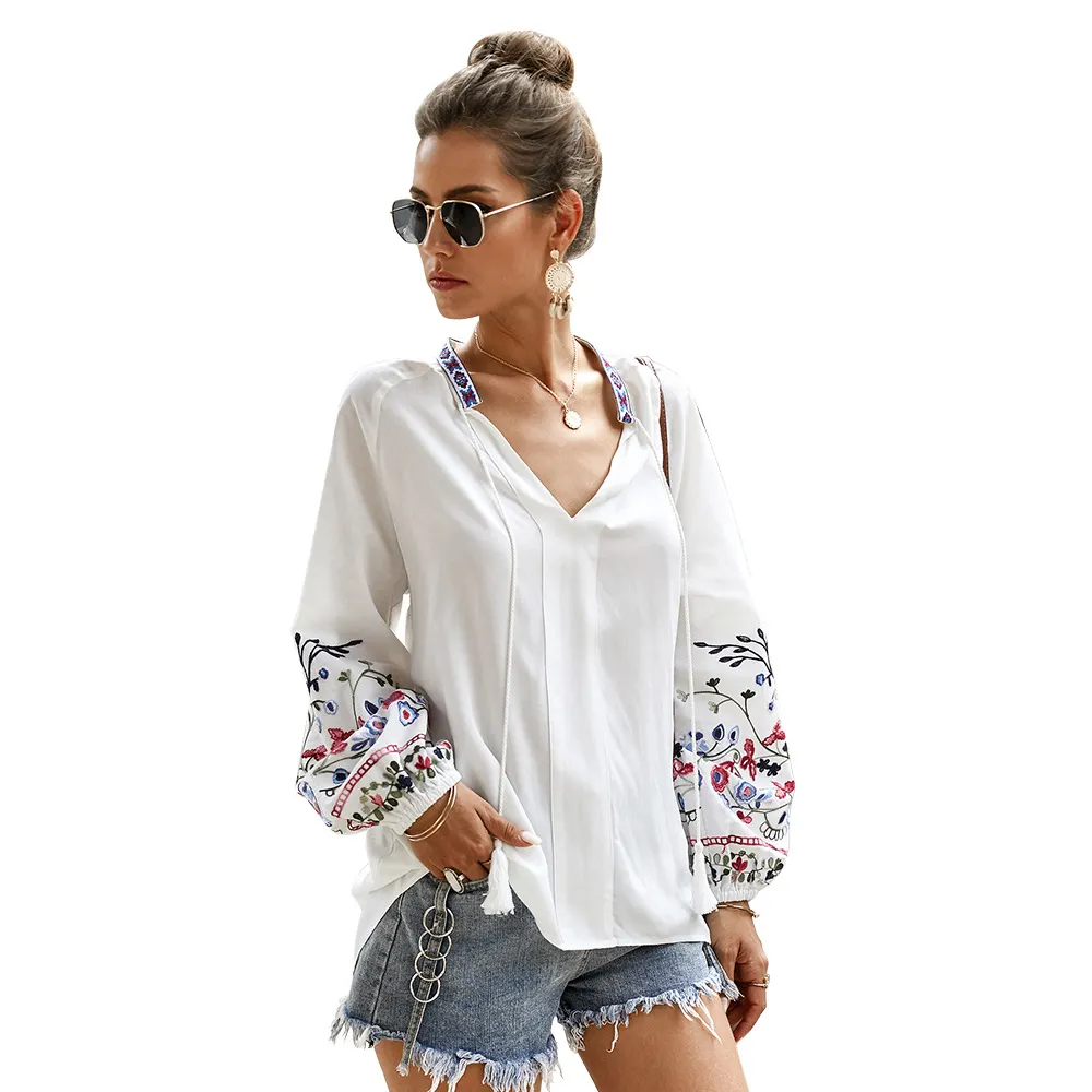 De las mujeres del estilo de verano Casual bordado Tops de manga corta blusa mostaza tela con blanco bordado blusa estilo mexicano