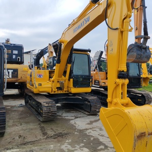 Excavatrice Komatsu PC130 d'occasion, d'origine japonaise, 13 tonnes, pour travaux de terrassement municipaux - Product Image 3
