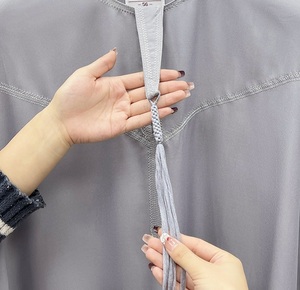 Thobe musulman arabe pour homme, à manches longues, col rond, avec pompons, Jubbah, vêtement islamique, Kaftan décontracté, Robe du Moyen-Orient, <span class=keywords><strong>Dishdasha</strong></span> - Product Image 6