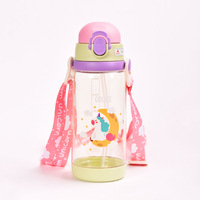Bouteille d'eau en plastique avec couvercle à clapet, portable, pour étudiants, tasse à boisson scolaire, avec sangle d'épaule, pour l'été, les voyages en extérieur, mug citron en Tritan