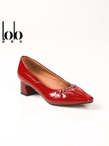 <span class=keywords><strong>Chaussures</strong></span> à talons bas et bout pointu pour femme, collection Printemps 2026, avec empeigne plissée ornée de perles faites à la main, offrant un confort optimal - Product Image 1