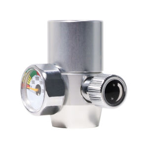 Regulador de CO2 con rosca interna 3/8-24UNF, con orificio de 1/8 NPT y válvula de encendido/apagado para cilindros de 8g, 12g y 16g. - Product Image 2