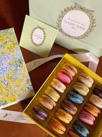 Boîtes à gâteaux rigides écologiques de luxe en gros, emballages de desserts haut de gamme exquis, pelliculage mat, gaufrage personnalisé pour anniversaire