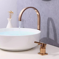 Vente chaude ware laiton chaud et froid or rose répandu double trous croix poignées simples salle de bain robinet de bassin d'eau