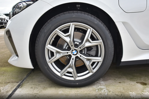 <span class=keywords><strong>BMW</strong></span> i3 eDrive 2026 Nuova/Usata 550/625km Elettrica Pura Trazione Posteriore 35/40L Edizione Limitata/Night Edition Pacchetto Sport Berlina - Product Image 3