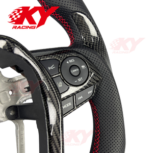 Accessoires de voiture Volant personnalisé en fibre de carbone véritable pour Toyota Camry Corolla SE XSE LE XLE GR TRD Avalon 2018-2026 - Product Image 3
