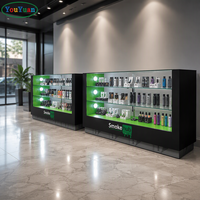 Maßgefertigte moderne LED-beleuchtete Vitrinen mit abschließbarem Stauraum, gehärteter Glasvitrine für Rauchshops und Einzelhandelsgeschäfte