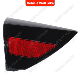 ไฟสะท้อนแสงกันชนหลังรถยนต์ Wolf Lake สำหรับ Tesla Model 3 ปี 2017-23 และ Model Y ปี 20-23 รูปทรงเมนิสคัส พร้อมเลนส์ LED - Product Image 5