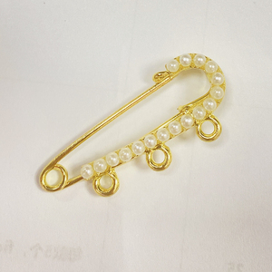 Mashallah 4 Pin Ayatul Kursi spilla con <span class=keywords><strong>3</strong></span> anelli ganci piccolo cristallo strass perla per il bambino per matrimoni regali spedizione gratuita - Product Image 5