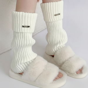 Saraoshi scaldamuscoli in maglia per il freddo che completano gli stivaletti - Product Image 1